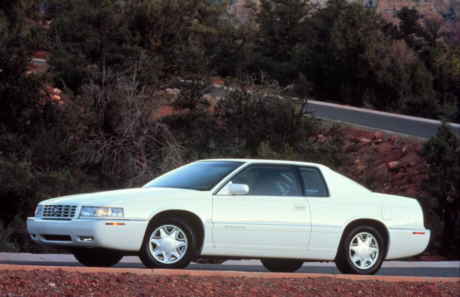  Cadillac Eldorado 1992 года  (фото 28 из 36)